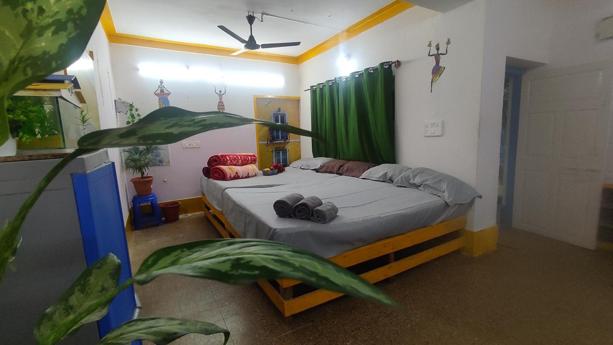 ホテル Adh Amilia Gardens Narasimharaja Puram エクステリア 写真