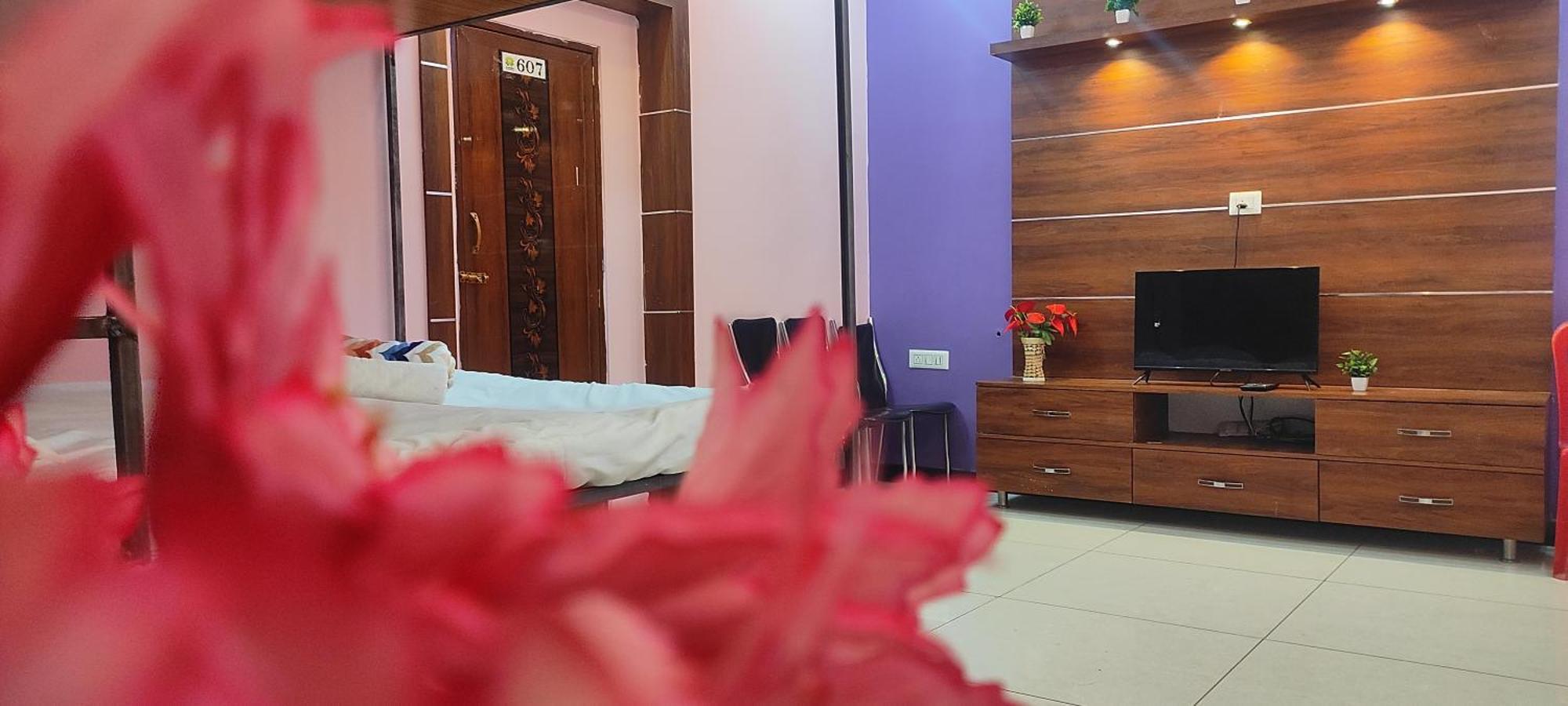 ホテル Adh Amilia Gardens Narasimharaja Puram エクステリア 写真